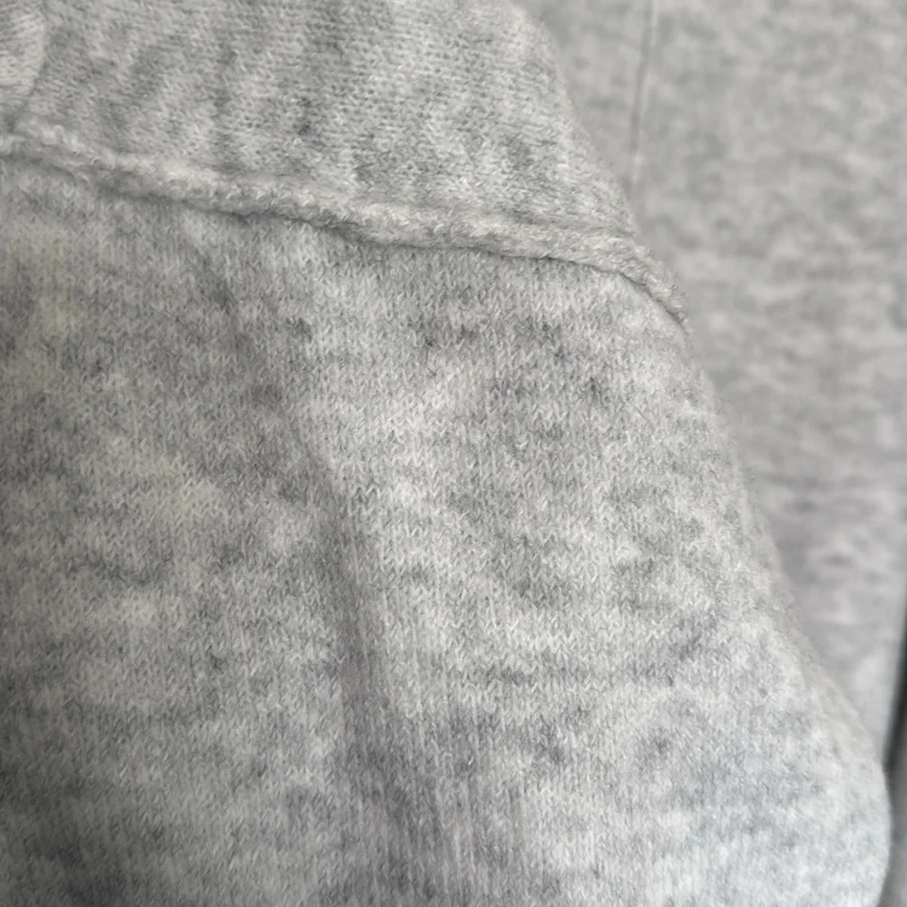 Vince Camuto sweater SOFT - Picture 5 of 5